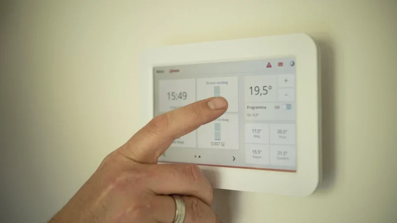 Sterowanie systemami HVAC przez IoT – inteligentne budynki